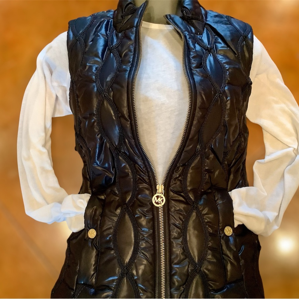 Michael Michael Kors Black Basic Puffer Vest With… - image 5